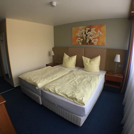 Motel Monteur Aschersleben Dış mekan fotoğraf