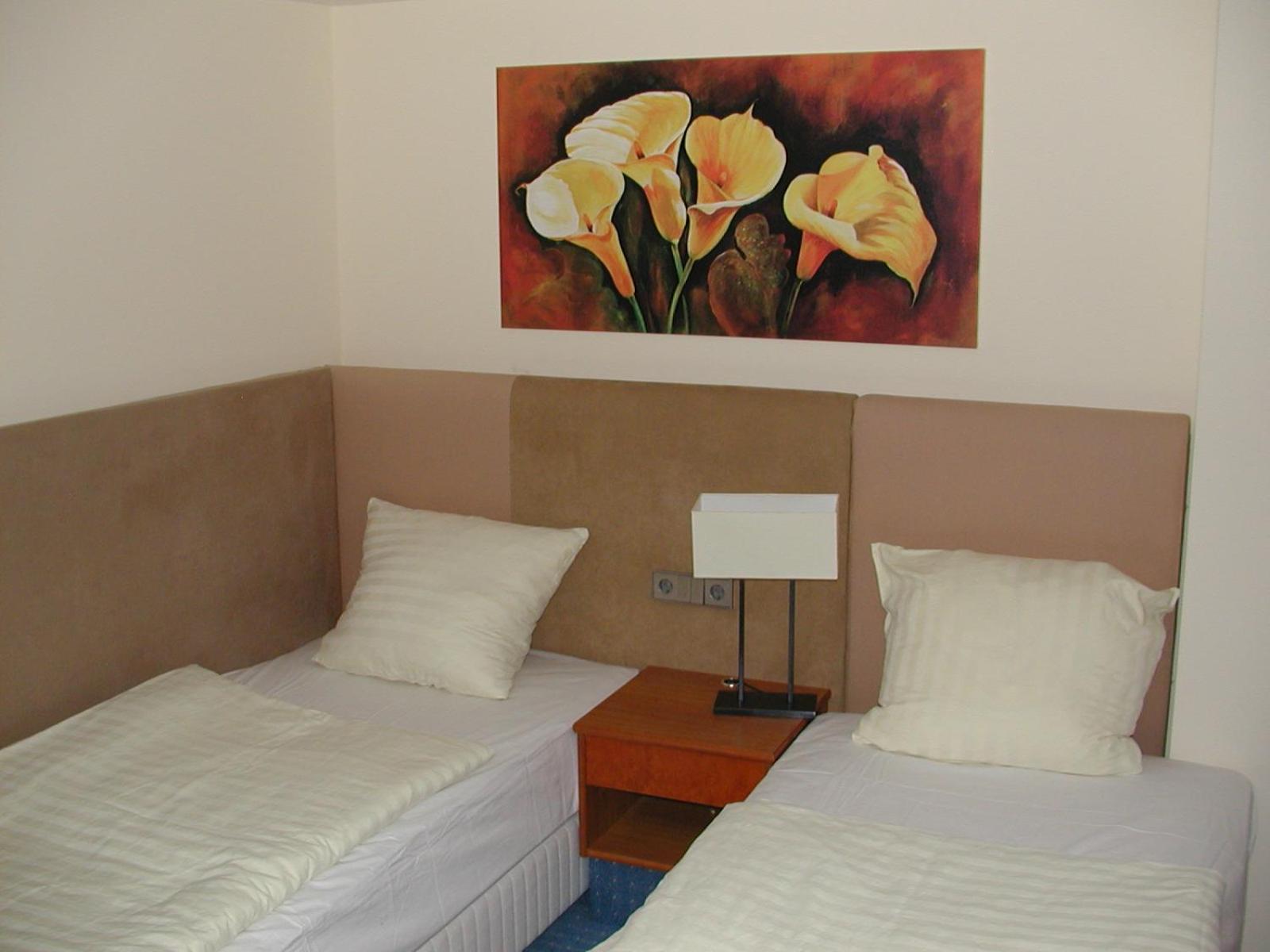 Motel Monteur Aschersleben Dış mekan fotoğraf